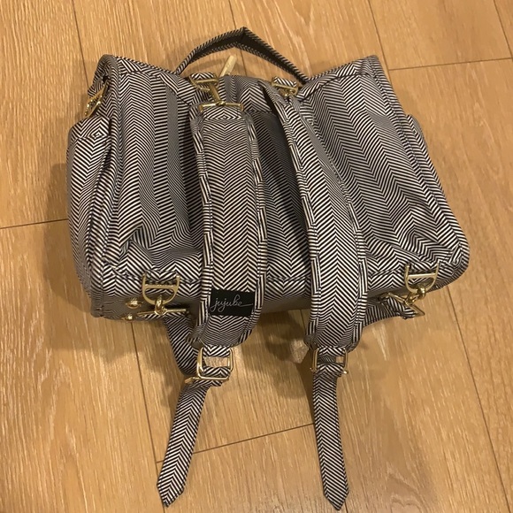 ‼️SOLD‼️ JuJuBe BFF Diaper Bag in Queen of the Nile - Picture 5 of 8